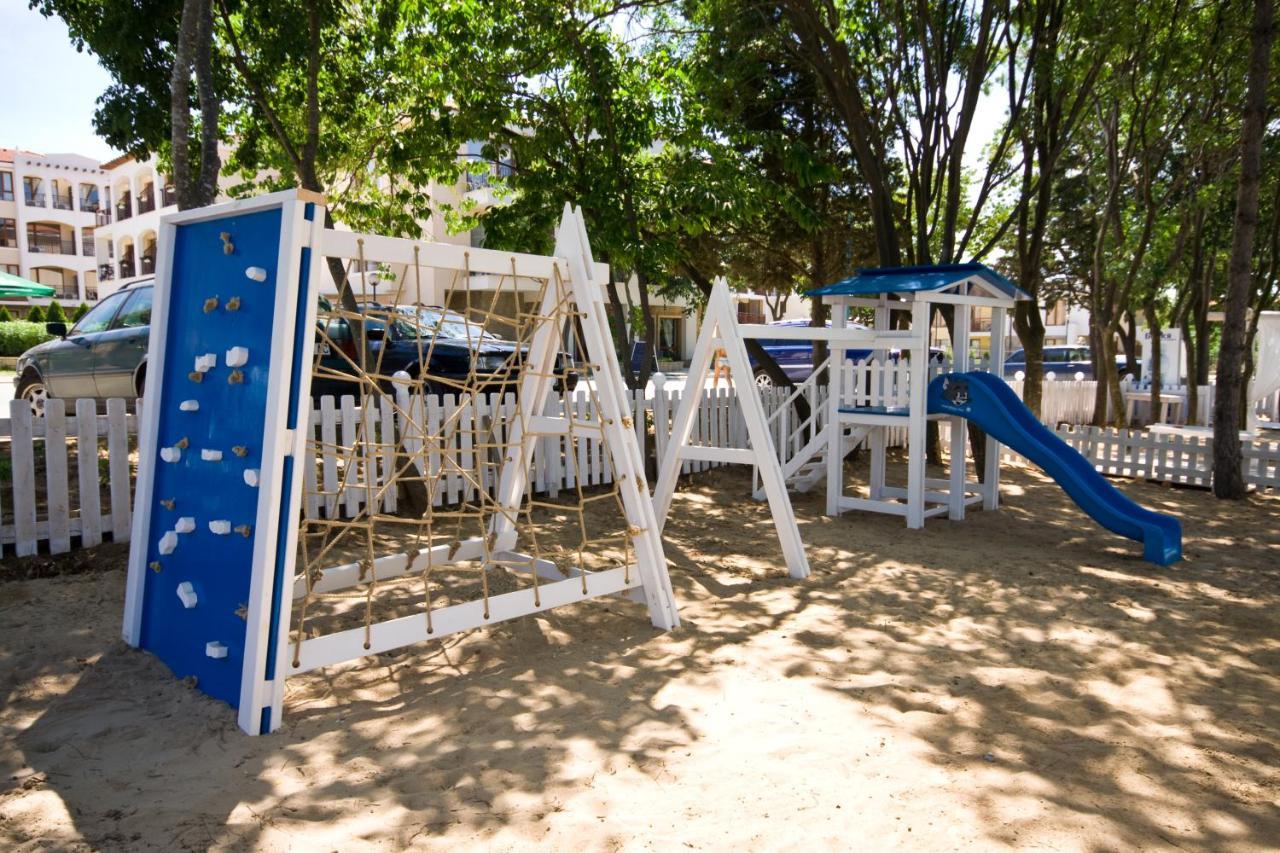 Paradise Bay Hotel بوموري المظهر الخارجي الصورة