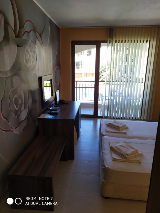 Paradise Bay Hotel بوموري المظهر الخارجي الصورة