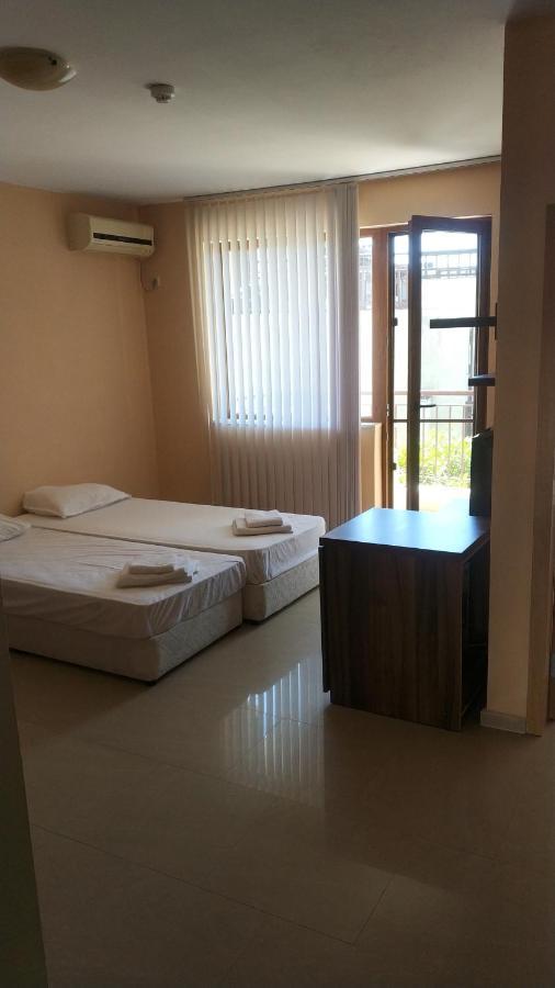 Paradise Bay Hotel بوموري المظهر الخارجي الصورة